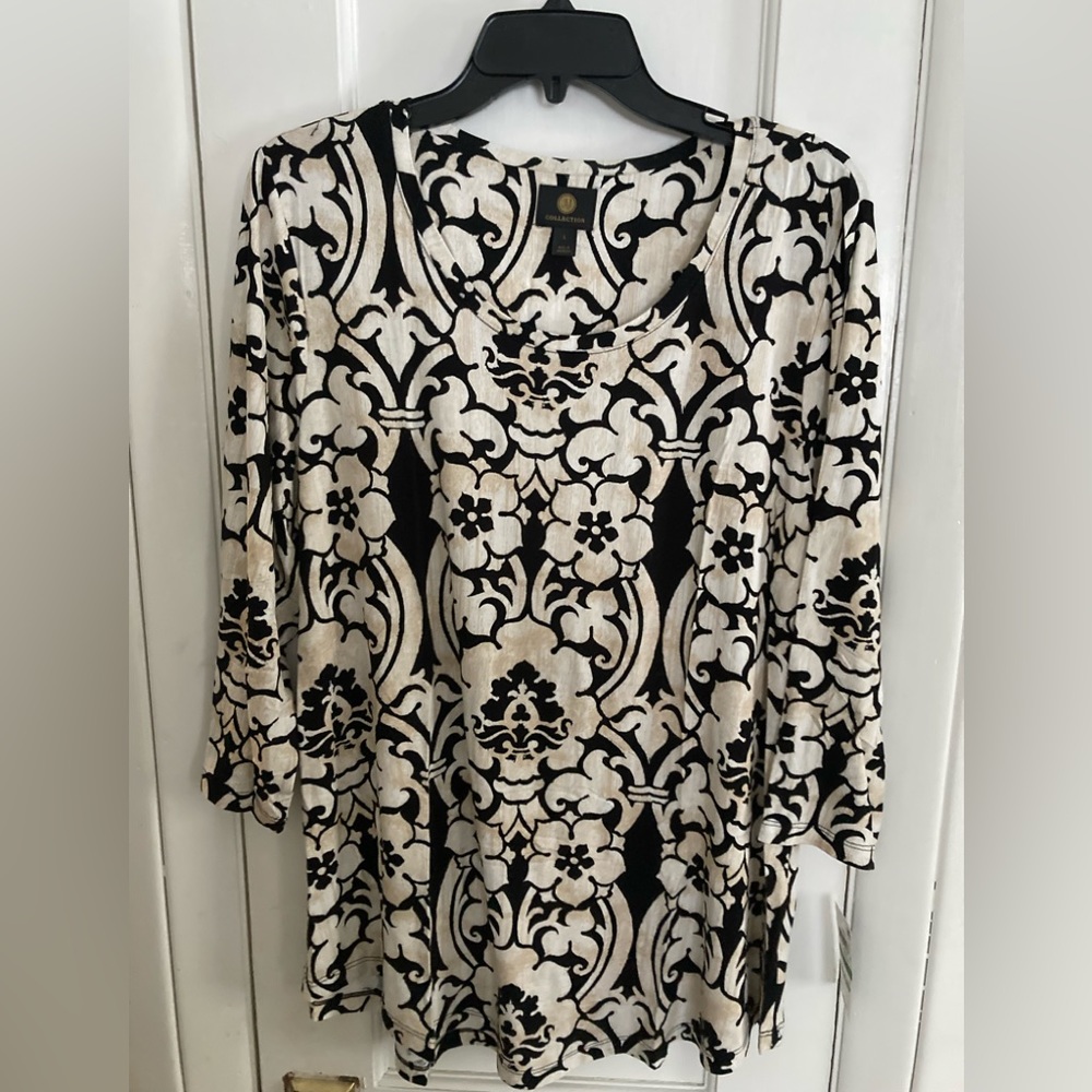 NWT JM Collection tunic top